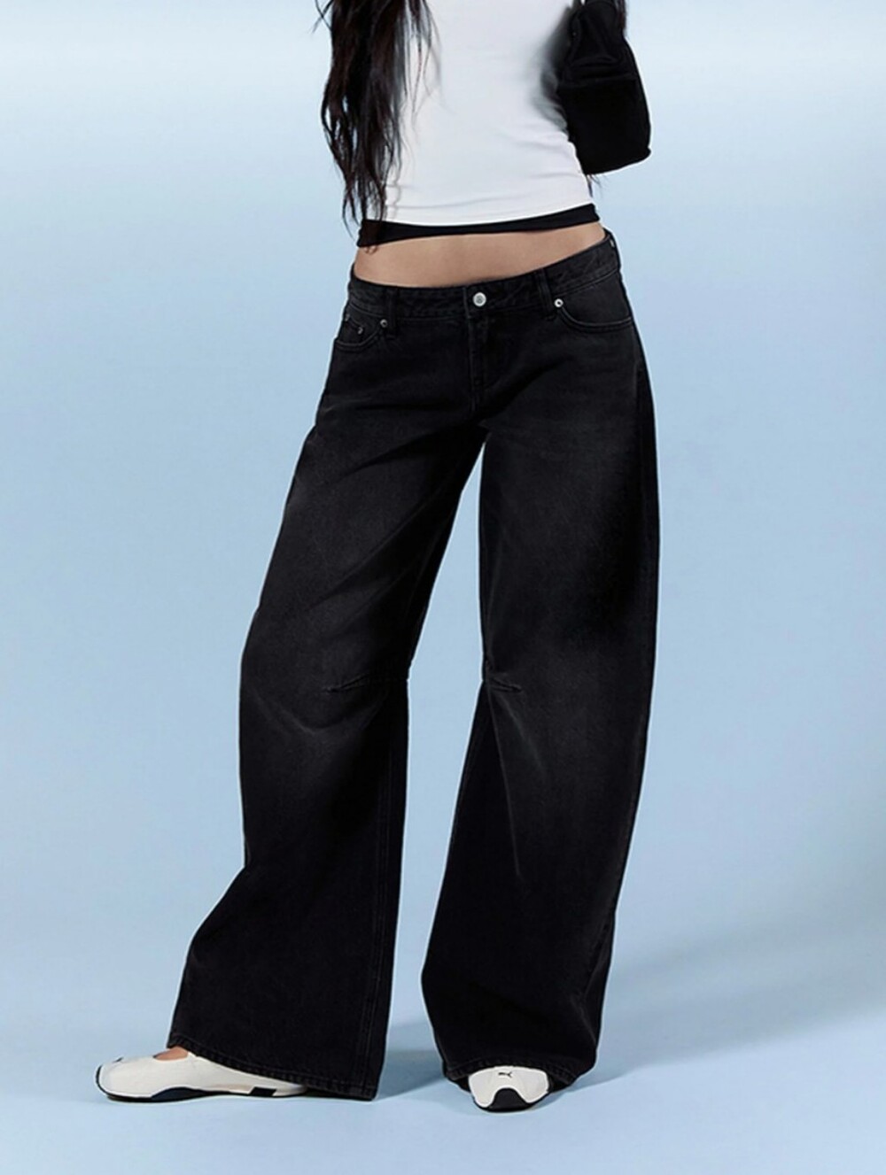 NWOT PacSun Washed Black Wide-Leg Barrel Jeans - High Rise
